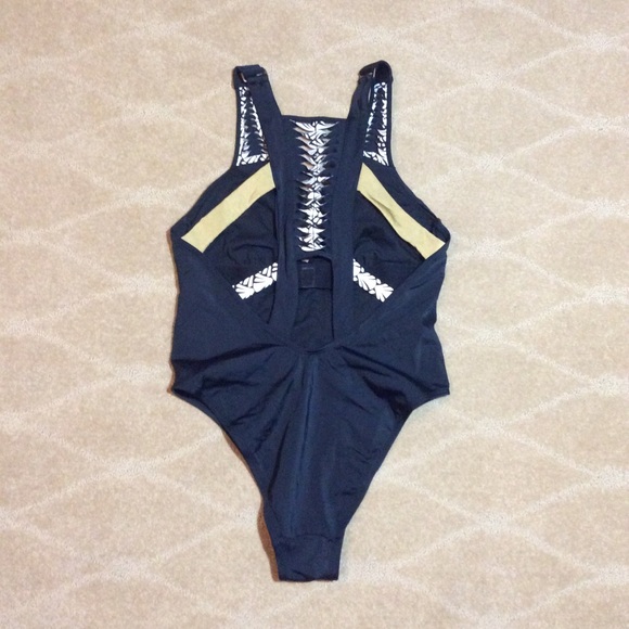 Ashley Graham X S4A NWOT Cats Meow One-Piece, 4 - Picture 5 of 9